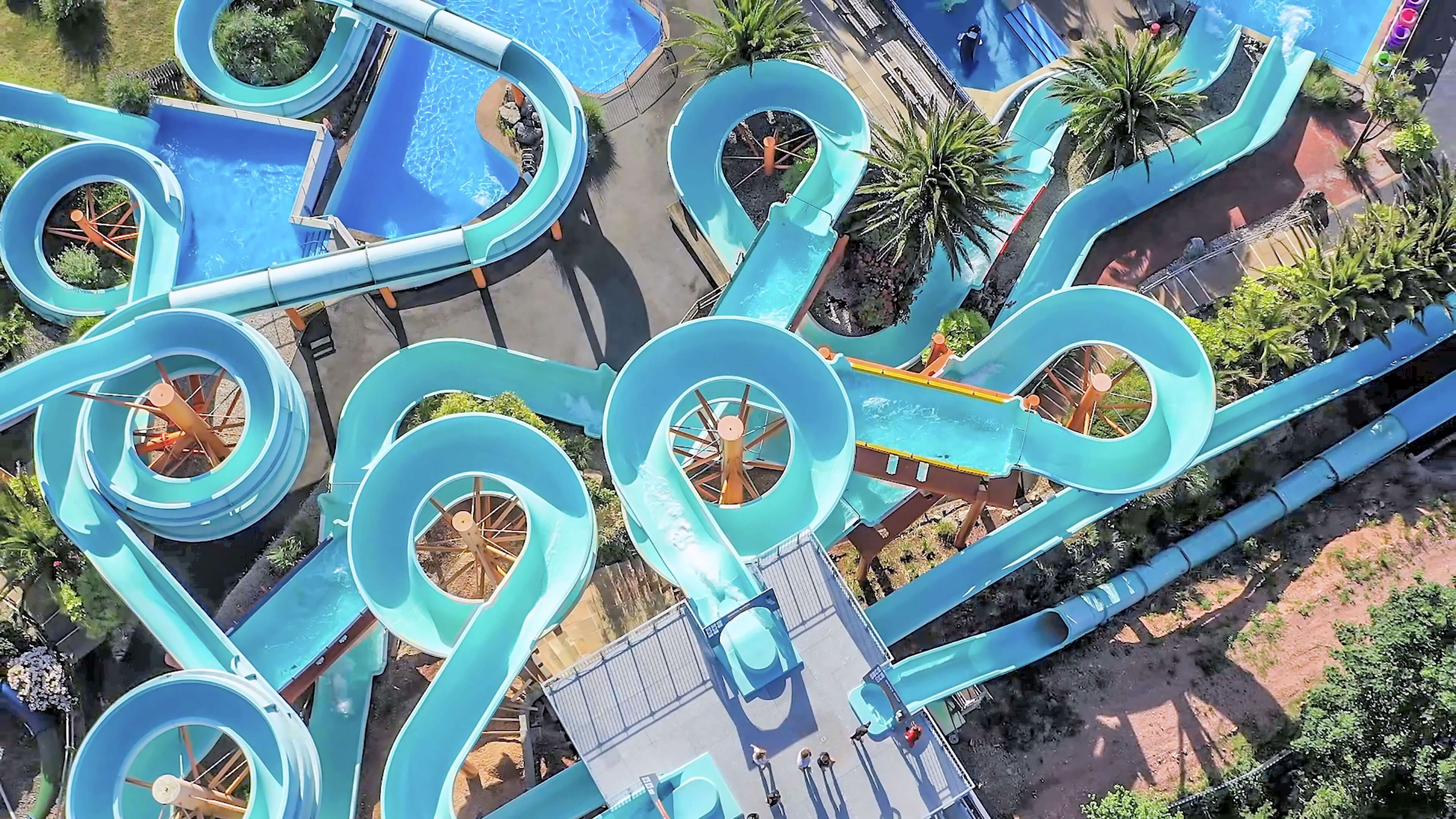 www.splashdownwaterparks.co.uk